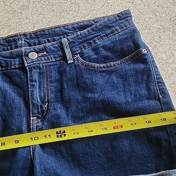 Levi's Cuffed Jean Short Size 32 - Picture 10 of 12